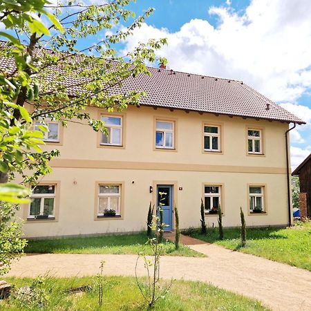 Villa Follemira Cz - Kitchen - Garden - Bike Storage Pěnčín Kültér fotó